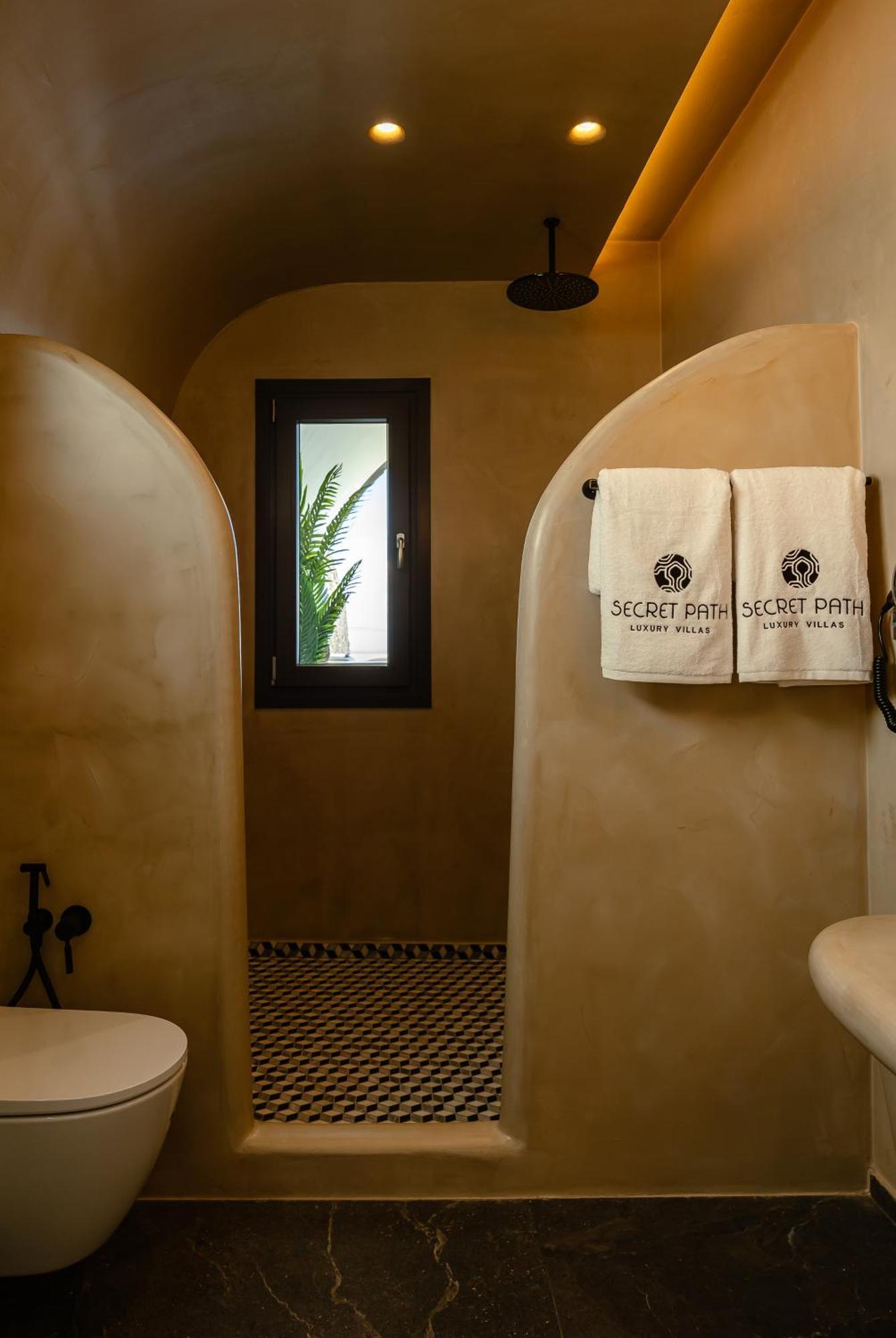 Secret Path Luxury Villas Imerovigli  Exterior photo